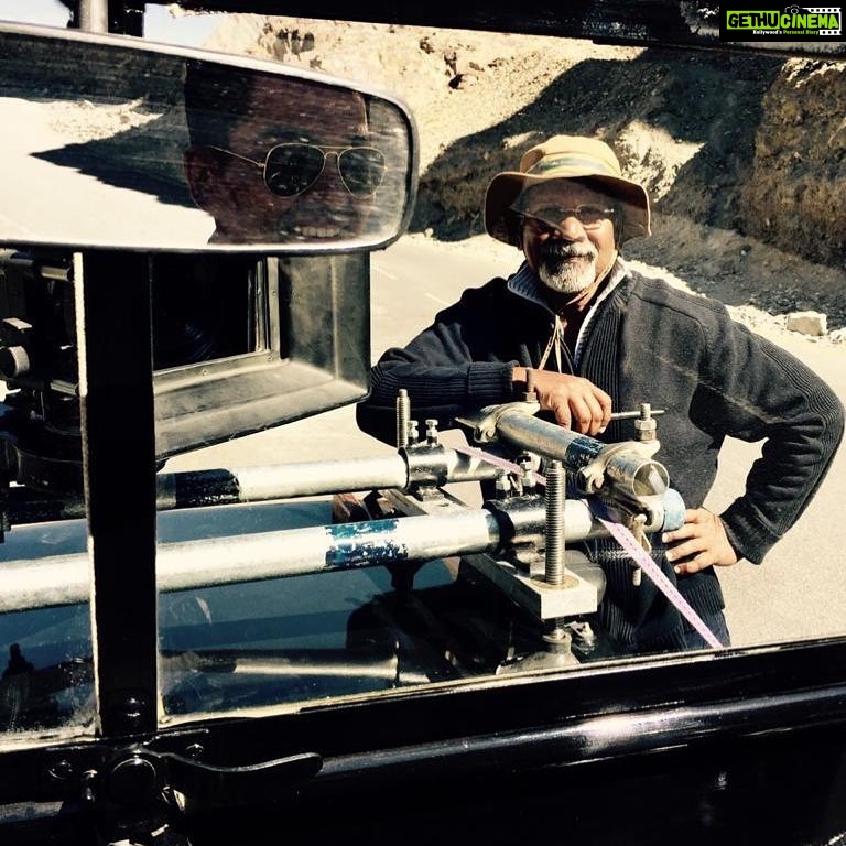 Karthi Instagram - I’ve personally never taken a picture with Mani Sir. Thanks to Ravivarman Sir I got this interesting photograph. You guys can see that it was shot during the intro jeep ride. #kaatruveliyidai #leh #ladak