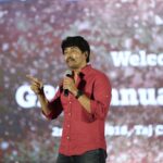 Karthik Kumar Instagram - Corporate show madness :)