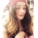 Kiran Rathod Instagram - Old memories from the closet .. this scarf which I had worn for many movies as my lucky mascot ☺️☺️ ... but fondly remembering it for #VillainMovie#tamil#memories#thalaajith#love#chennai#keira#kiran#