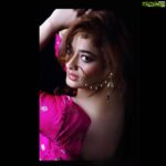 Kiran Rathod Instagram – Mudmud ke na dekh mudmud ke 🎶 🎶 mudmud ke na dekh mudmud ke😋💝@👯‍♀️💃#neverlookback#2019planner#lifehasjustbegun#kiki#love#mivies#masti#magic#world#cinema#💕