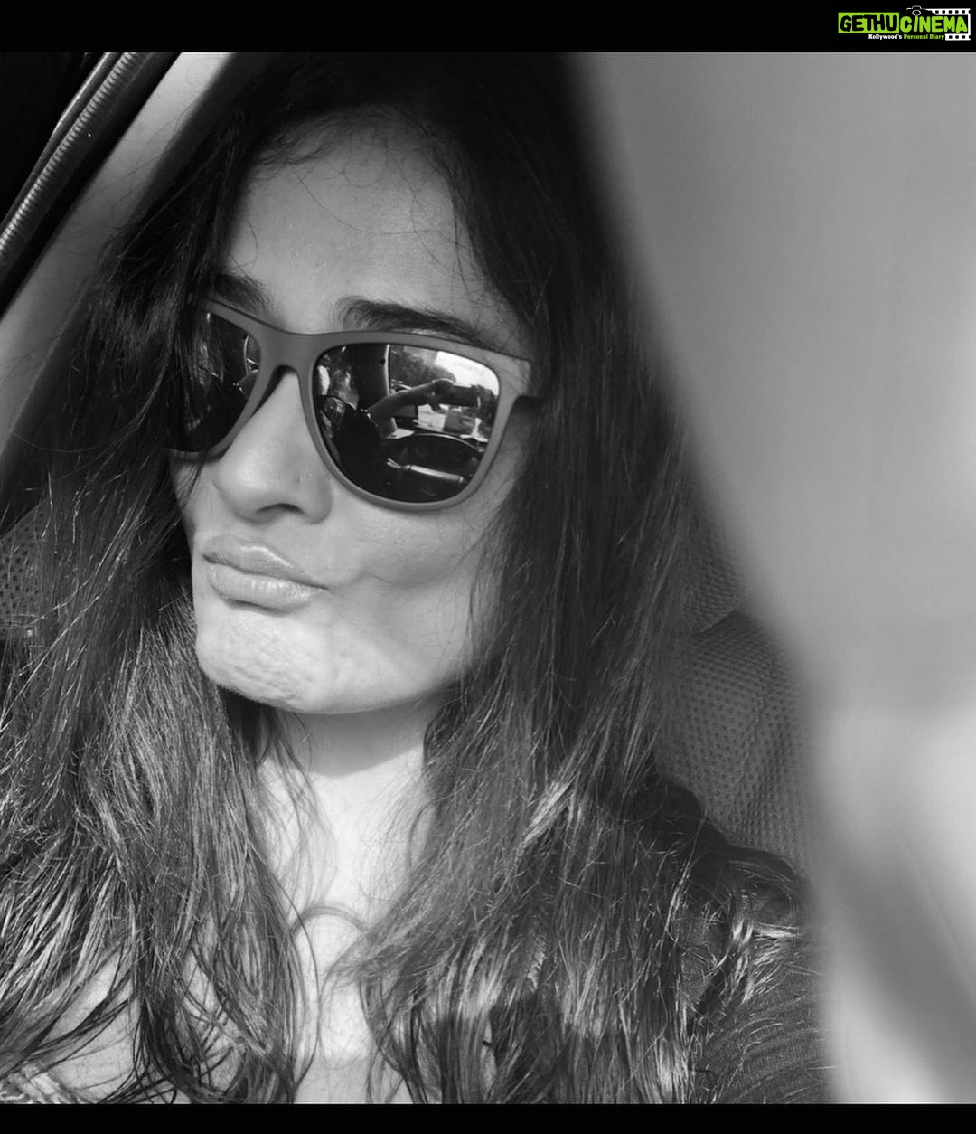 Kiran Rathod Instagram - I May not be perfect but I am always ME #swag#eleganceisanattitude#selfie#like#love#follow#picoftheday#instadaily#fashion#beautiful#beautifulday#style#instalikes#kiki💋💋💋