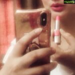 Kiran Rathod Instagram - Give woman the right lipstick and she can conquer the world 😑😑😑🤤🤤🤤 said by some unknown but rightly said #lipstick#lipsdontlie💋#lipsticklove#kiki💋💋💋