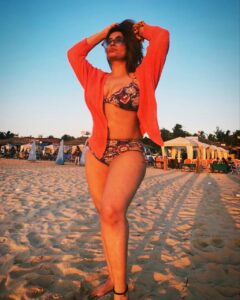 Kiran Rathod Instagram - Sky above ....Sand below ...Peace within 😇😇 Goa