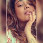 Kiran Rathod Instagram - Let Your Soul Shine 💥 #monday#harharmahadev