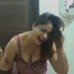 Kiran Rathod Instagram – #aurorarunawaychallenge  with my favourite shorts 😜😋😋😋😛
Hope I got it right☺

#reelsindia#reelitfeelit#reels