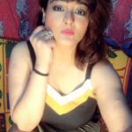 Kiran Rathod Instagram – Missing tiktok😭😭😭😭 can’t play music in the background n Try to lip sync… how difficult m bad it’s look 😂😂😂😂 non effects also .. how boring 🥱but the song is saving it all .. my favourite all time favourite.. #anjalianjalipushpanjali #tiktokban#music#tamilsong#spbalasubramaniam#monsoon#beautifulweather#instagood#instadaily#instamood