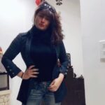 Kiran Rathod Instagram – Sorry tiktok haters … but I have nothing else to have fun with … so live with it 😅😅😷#lockdown#tiktokindia#fun#funnyshit