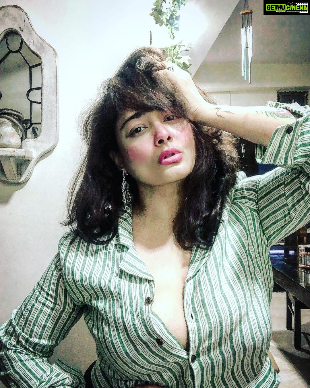 Kiran Rathod Instagram - #freakyfridayvibes