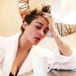 Kiran Rathod Instagram - Woke up like this #toohot#themug#😀#tea#orme#💓