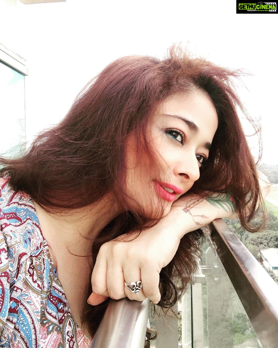 Kiran Rathod Instagram - Let blue sky meet the blue Me #bluesky#sunday#happymood#instamood#instasky#love#instahappy#bestoftheday#happy#love#banglore# Bangalore, India