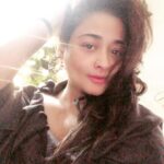 Kiran Rathod Instagram - Sit n pose.. all set for 2020 🙌🏻#laungdalashkara#smile#behappy#loveyourself#loveall#2020vision#keira2020