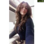 Kiran Rathod Instagram - No matter how plain a woman is .. if truth and honesty are written across her Face .. She will be Beautiful : #unknownauthor #beautiful#heart#bestoftheday#livelife#loveyourself#kiki#❤️