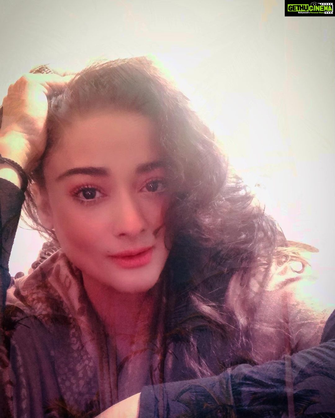 Kiran Rathod Instagram - #winter#jaipur#winterishere#cold#midnightconfessions#❤️