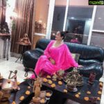Kiran Rathod Instagram – Happy Diwali to all my friends here n to their family ❤️💥 #love#peace#happiness#prosperity to ALL 💝💥💥 #diwali#festival#instamood#instagram#beautiful#patakhakudi
