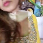 Komal Jha Instagram –