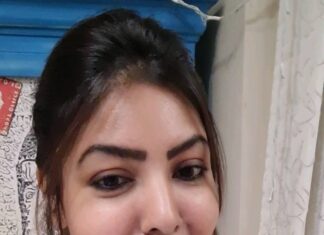 Komal Jha Instagram - When your crush says, yes🤪