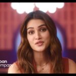 Kriti Sanon Instagram - Lights , camera, Salon! The beauty experience you deserve is here 💅🏻💆🏻‍♀️ @urbancompany_beauty