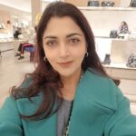Kushboo Instagram - #London❤❤❤
