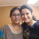 Laila Mehdin Instagram - My dear hairdresser Geeta. Who call tell me in which movie she has acted with me..... Let me see who can guess in the comments below. #tamilactress #tamilcinema #tamilmovies #teluguactress #telugumovies #kollywood #tollywood #southindian #southindianactress #southindianmovies #cinematrivia #movies
