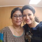 Laila Mehdin Instagram – My dear hairdresser Geeta.  Who call tell me in which movie she has acted with me….. Let me see who can guess in the comments below.

#tamilactress #tamilcinema #tamilmovies  #teluguactress #telugumovies #kollywood #tollywood #southindian #southindianactress #southindianmovies #cinematrivia #movies