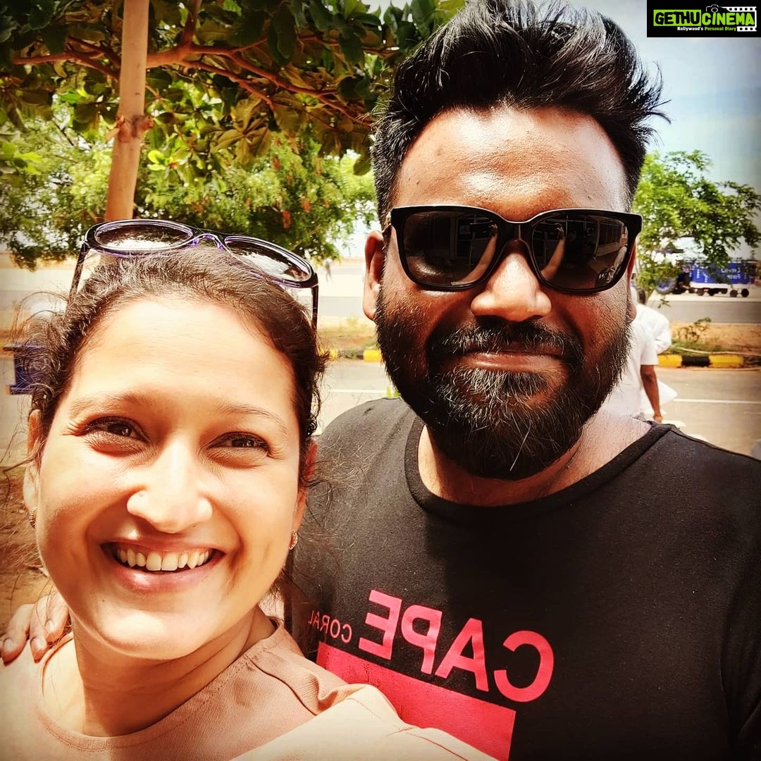 Laila Mehdin Instagram - Super fun working with you @simonkking ! May we laugh like crazy always! Tuticorin