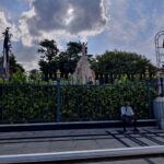 Laila Mehdin Instagram - Do you know your city Chennai? Test your knowledge. . . I really liked these two statues in Chennai. They are beautiful! Tell me where they are located! And if you know more details like who the artist is, please tell me! #chennai #tamilnadu #statue #artwork Chennai, India