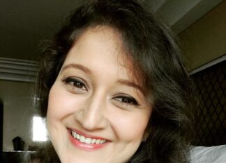 Laila Mehdin Instagram - New Year! New Project! 🤩 #tamilactor #tamilcinema #newyearproject #2k22 #lailalaughs #happinessishere Chennai, India
