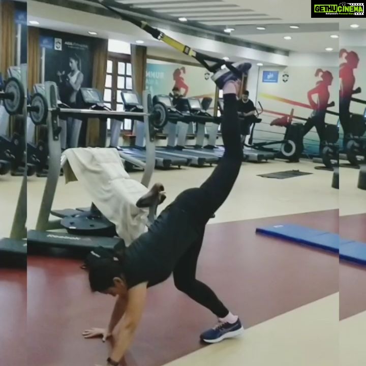 Laila Mehdin Instagram - TRX is lots of fun. Exercise is very important. How many of you exercise? Let me know in the comments what your exercise routines are. #fitness #fit #healthylifestyle #actresslife #tollywood #kollywood #alwaysbehealthy