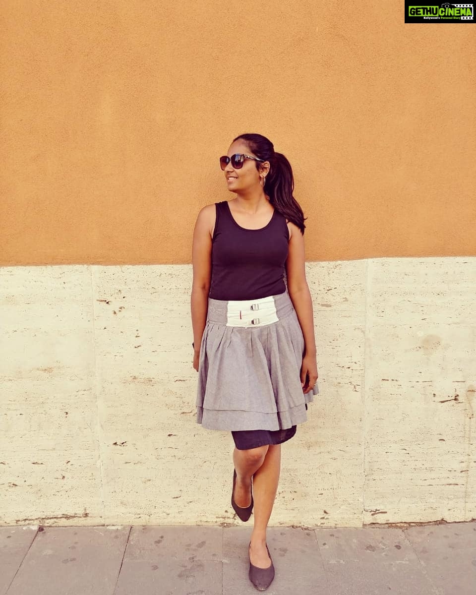 Lakshmi Priyaa Chandramouli Instagram - Throwback to a time when travelling wasn't so scary. Standing in Vatican city, watching the sun set over The St. Peters Basilica and thinking a million things. Definitely the state we are in today wasn't one of the million things on my mind. Stay safe and stay home everyone, until the world is ready to handle us! #StayHome #StaySafe #Throwback #VaticanCity #Italy #StPetersBasilica #TravelTimes #LastYear #GettingUsedToTheNewNormal #GoodTimesAhead