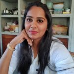 Lakshmi Priyaa Chandramouli Instagram - How are you all holding up? Hope everyone is comfortable and managing the new normal decently well. Hang in there guys. This too shall pass. Sending you all lots of love and positivity! ❤️ #ThisTooShallPass #HangInThere #BeWell #WeAreInThisTogether #Love #positivity #StayHome #StaySafe