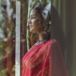 Lakshmi Priyaa Chandramouli Instagram – Happy weekend y’all! :)
Shot by @junshoots  at the beautiful @miththam 
#photoshoots #blugrassstudios #miththam #beautifullocations #dreamyshots #lastminuteshotsbethebest #unplanned #windowshots #love #dream #hope #peace #actorslife Miththam