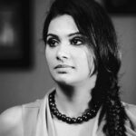Lakshmi Priyaa Chandramouli Instagram - Throwback to the time I shot my second movie 'Kallappadam'. #kollywood #TamilCinema #actorslife #photoshoot #blackandwhite #throwback #kallappadam #memories #JVadivel Chennai, India