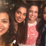 Lakshmi Priyaa Chandramouli Instagram - A panel discussion with these amazing women about choosing to stay outside the institution of marriage in this day and age! For @provoke_lifestyle with @sahithyajagannathan @raveenay and @vaishax Watch the full discussion on YouTube. Link in Bio! #WomensDay #AllWomenPanel #BeingSingle #ChoosingYourPath #LifeChoices #Discussions #Learning #Perspectives #BeingASingleWoman Chennai, India