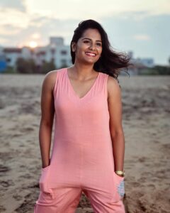 Lakshmi Priyaa Chandramouli Instagram - Hello world! :) Thank you so much for the super quick and super efficient shoot @vjustclick. Love the output. So glad we did this! PC: Major shout out to this amazing photographer @vjustclick guys! Check out his page! Wardrobe: @studiodaksh