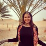Lakshmi Priyaa Chandramouli Instagram - Just begaaas I was in the deserts in Dubai.. I had full Arabian princess feels!! #throwbackthursday #dubaidesert #failarabianprincess #palm trees #traveltimes #traveltheworld #ilooksosilly