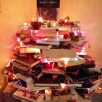 Lakshmi Priyaa Chandramouli Instagram - ‘It’s the season to be jolly fa la la la la la la la la....!!!! It is that time of the year! I hope all of you have a great holiday season filled with joy, cheer happiness and lots of lovely food! Wish you a great end to this year! Oh and also, may you all have a holiday miracle happening to you :) Welcome Home Santa! 🎅🏼 #December #holidaysarecoming #christmastimeishere #santaclauswhereareyou #thischristmastreeisthebestchristmastree #memories #needaholidaymiracle #itistheseasontobejolly Chennai, India