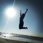 Lakshmi Priyaa Chandramouli Instagram - Travel. That’s one thing I love doing and did a lot this year. Dance. Always loved it and made a small start this year by starting classes. Looking forward to another year with lots of travel and lots of dance! :) #tribute #dance #travel #newbie #thankyou2017 #hello2018 #yearendfeelings #nottheperfectdancepose #cosimstillanewbie #love Danushkodi Island
