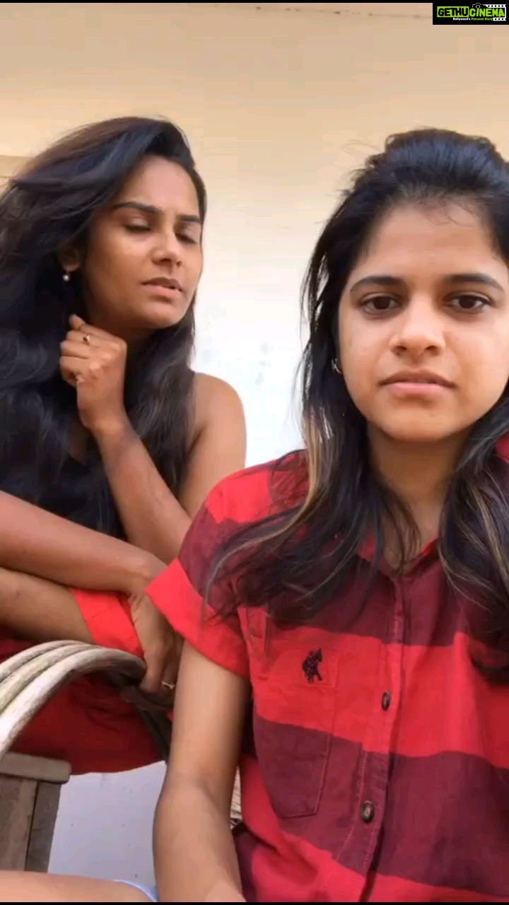 Lakshmi Priyaa Chandramouli Instagram - First reel ever with the reel queen @mayaskrishnan. Go check out her other reels that have millions of views!!!! #Firstreel #LakshmipriyaaChandramouli #MayaKrishnan #SolvathellamUnmai #Justforjolly #Enjaaai #TamilReels