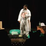 Lakshmi Priyaa Chandramouli Instagram - What a great evening it was!!! #kungfubonda was bloody awesome. Standing ovation in his very first stand up solo. So so so proud of this fellow. #Baggy killed it. DON'T miss KungfuBonda whenever the show is on in your city!! Worth every minute of your time. #Baggybethebest #standupcomedy #greatshow #soproud Museum Theatre