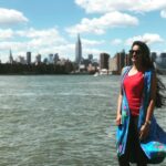 Lakshmi Priyaa Chandramouli Instagram - Enjoying the skyline view by the Hudson River! #i❤️ny #manhattanskyline #hudsonbay #smorgasburg #thingstouristssay #perksofhavingsupertalentedfriends #muststoppostingskylinepictures Smorgasburg - East River Park