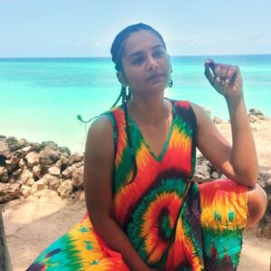 Lakshmi Priyaa Chandramouli Instagram - Every time I travel, I love to understand and experience the culture of that place in whatever way I can. When I was in Zanzibar, I wanted to experience a bit of their culture in some way. While I was admiring how beautiful Rachel was (the owner of the resort I stayed in before I left) she looked at my long hair and offered to do the 'corn rows' on them. I jumped at that offer as I had always wanted to do it. Corn rows are very rooted in African history and date far back to 3000 B.C. In Africa, braids were a way to show people who you were. They signified your tribe, your marital status, your wealth, religion, and more. It is not just a hairstyle, it's a LOT more than that. While the plaits were getting done we exchanged stories about own countries and cultures. So much understanding, learning and mutual respect for the other culture happened during that time. A big thanks to Rachel for giving me this experience. I loved it! 

#TravelChronicles #Africa #PolePoleZanzibar #UngujaResort #CornRows #AfricanHistory #RespectingCulture #Recognise #ExperientialTravel #SurvivorTamil #GratitudeAlways #NewStyles #UnderstandingCulture #BeautifulBeach #LearningEveryDay #HakunaMatata