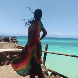 Lakshmi Priyaa Chandramouli Instagram - Every time I travel, I love to understand and experience the culture of that place in whatever way I can. When I was in Zanzibar, I wanted to experience a bit of their culture in some way. While I was admiring how beautiful Rachel was (the owner of the resort I stayed in before I left) she looked at my long hair and offered to do the 'corn rows' on them. I jumped at that offer as I had always wanted to do it. Corn rows are very rooted in African history and date far back to 3000 B.C. In Africa, braids were a way to show people who you were. They signified your tribe, your marital status, your wealth, religion, and more. It is not just a hairstyle, it's a LOT more than that. While the plaits were getting done we exchanged stories about own countries and cultures. So much understanding, learning and mutual respect for the other culture happened during that time. A big thanks to Rachel for giving me this experience. I loved it! 

#TravelChronicles #Africa #PolePoleZanzibar #UngujaResort #CornRows #AfricanHistory #RespectingCulture #Recognise #ExperientialTravel #SurvivorTamil #GratitudeAlways #NewStyles #UnderstandingCulture #BeautifulBeach #LearningEveryDay #HakunaMatata