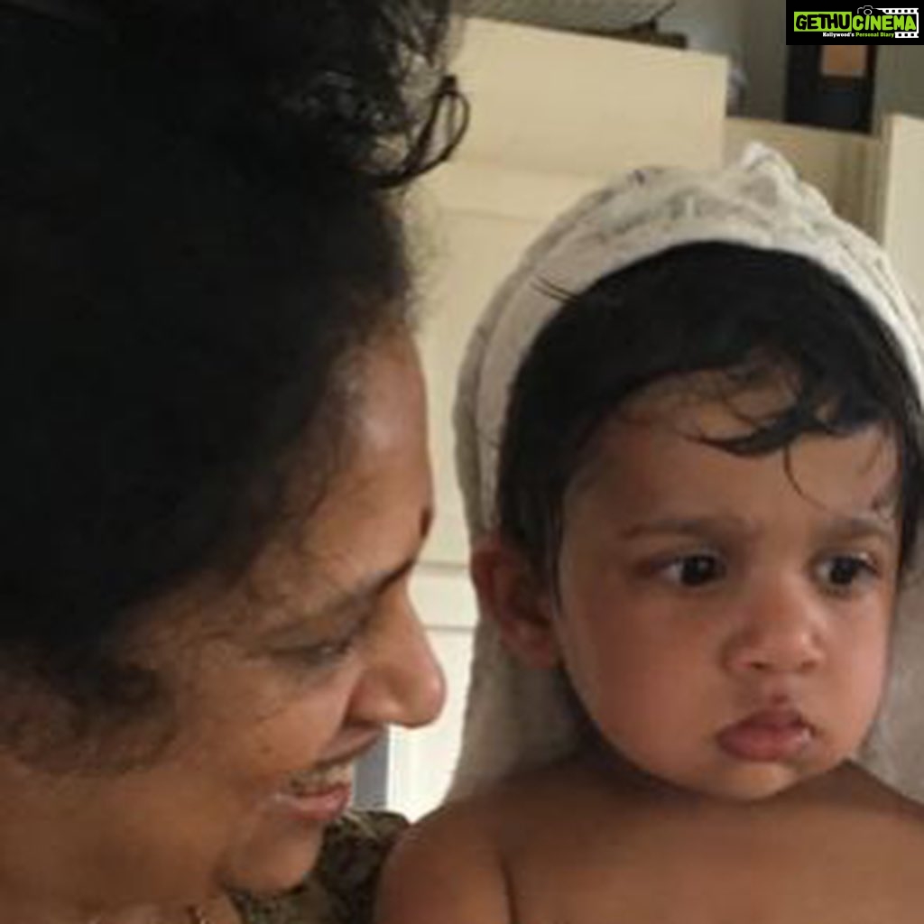 Lakshmy Ramakrishnan Instagram - It is amazing to see see Ram with Ved ๐ I had fun giving Vedu oil bath and giving him โ koozhuโ have been dreaming about it fir past one year๐๐