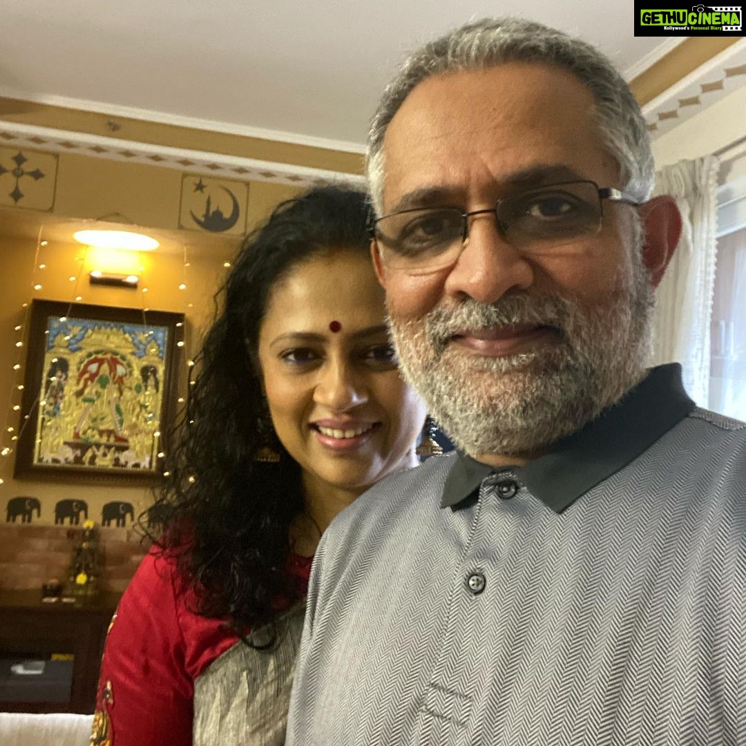 Lakshmy Ramakrishnan Instagram - He is the better half , no doubtš