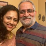Lakshmy Ramakrishnan Instagram - Happy Deepavali all .... God Bless everyone with healthy and prosperous New year🙏