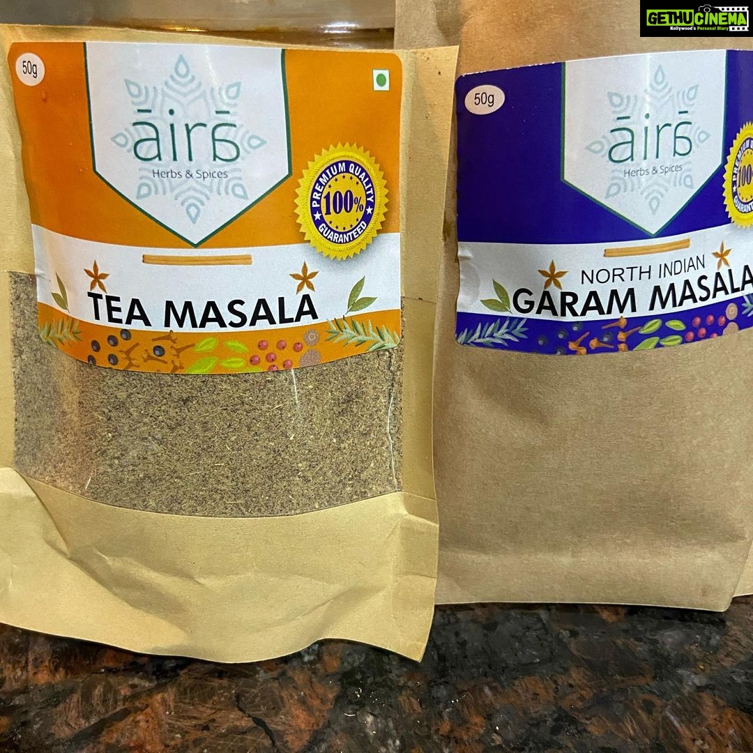 Lakshmy Ramakrishnan Instagram - Organic veg sauté flavoured unconventionally with some Gharam Masala and a pinch of tea Masala from #aira , it is yummy 😍😍 BTW, this product is by one excellent , passionate Homemaker and cook Sudha Sriram , my #Anni 🌈