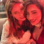 Lisa Ray Instagram - The exquisite, romantic creations at the couture presentation of @farazmanan didn’t just dazzle: they commanded remembrance of why beauty is essential. And love. Reuniting with my @sujstyle @natasha.moor @bysarahkhan @avnidoshi and @kauverikhullaar after moving to Dubai reaffirms my belief in a grand conductress we can’t discern, but which brings us home to the people that delight our heart sooner or later. #Dubai