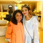 Madhoo Instagram – ❤️❤️