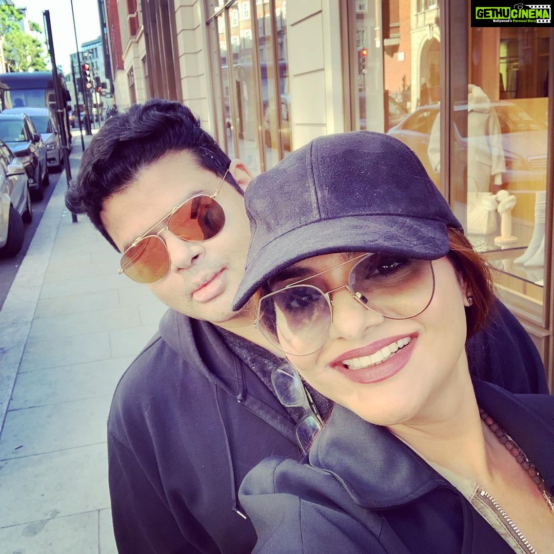 Madhoo Instagram - @jamjamvariava ❤️❤️❤️
