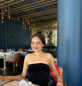 Madhoo Instagram - ❤️